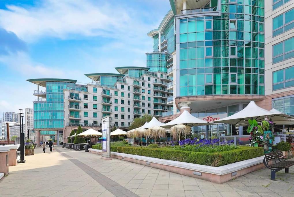 Stunning 2 Bed Thames River View - Central Londres Extérieur photo