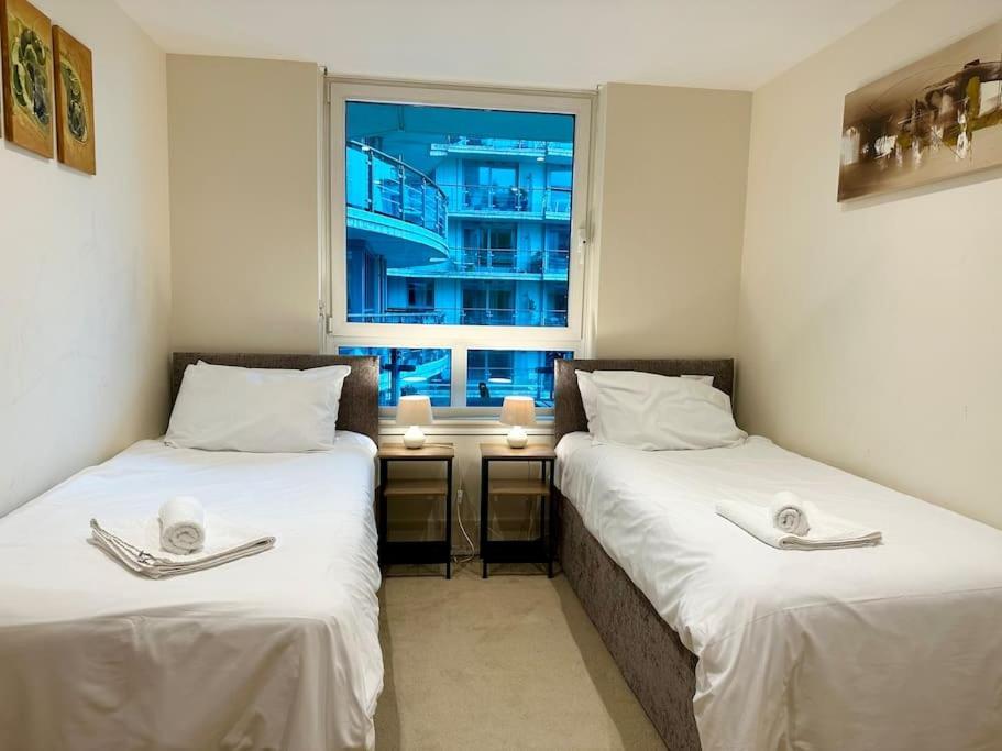 Stunning 2 Bed Thames River View - Central Londres Extérieur photo