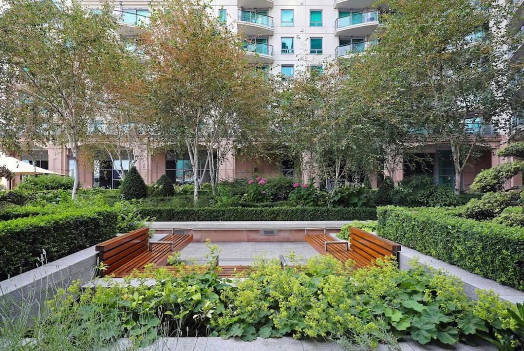 Stunning 2 Bed Thames River View - Central Londres Extérieur photo